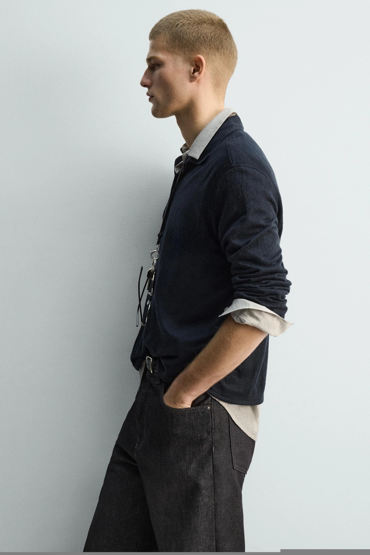 ПОЛО ИЗ РЕЛЬЕФНОЙ ТКАНИ