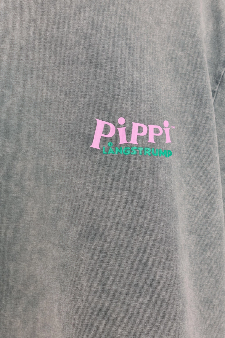 ФУТБОЛКА «ПЕППИ ДЛИННЫЙЧУЛОК™» С ЭФФЕКТОМ ПОТЕРТОСТИ