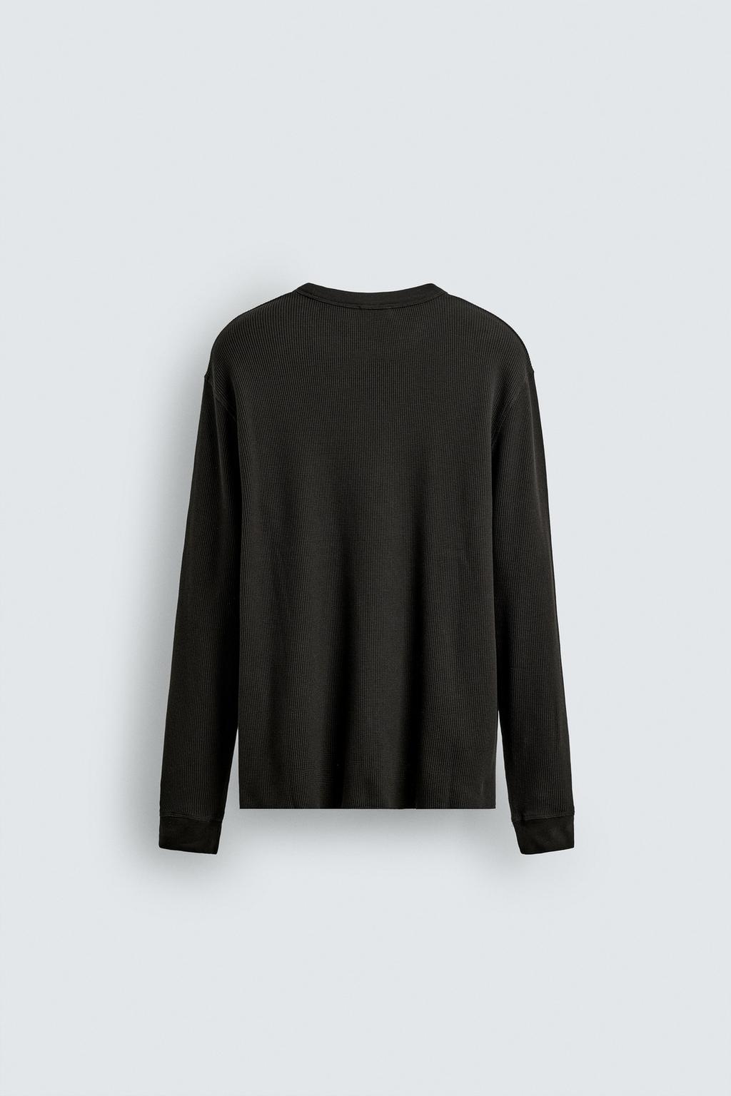 ФУТБОЛКА ИЗ ТКАНИ ВАФЕЛЬНОЙ СТРУКТУРЫ