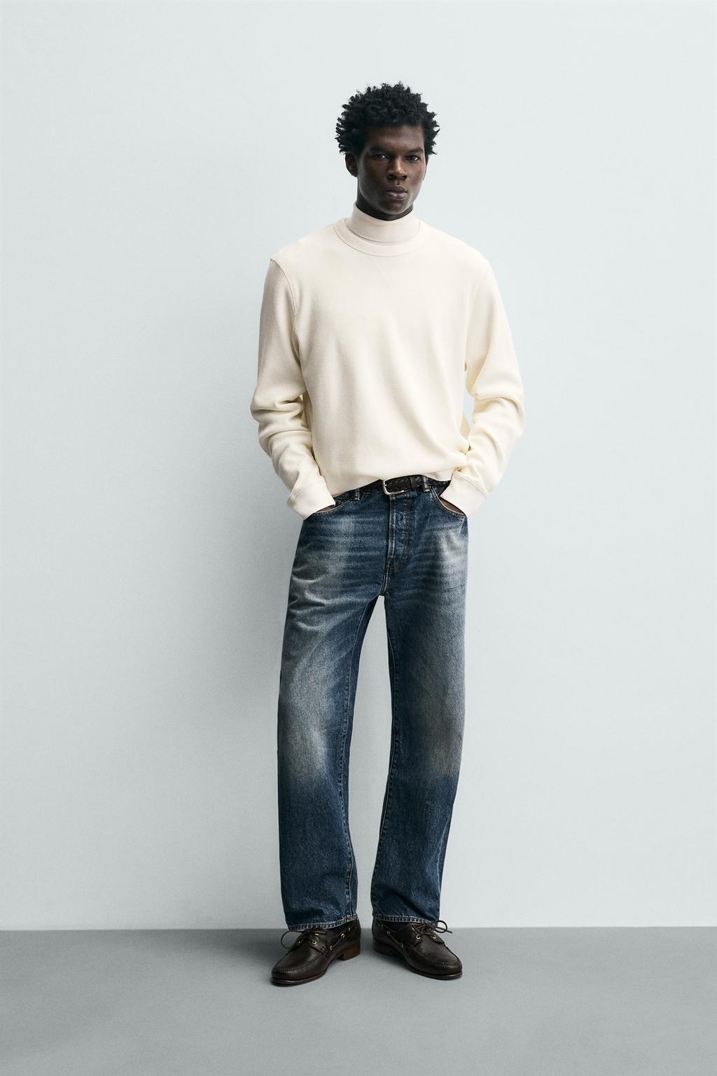 ФУТБОЛКА ИЗ РЕЛЬЕФНОГО ТРИКОТАЖА