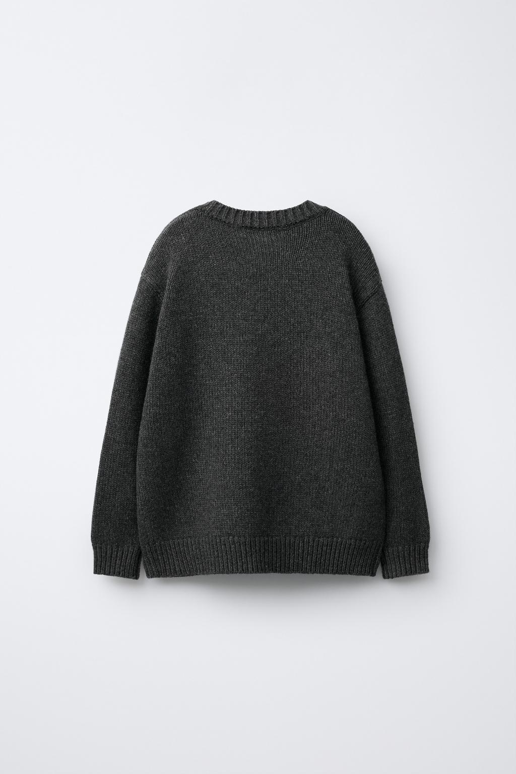 Джемпер с узором из войлока и вышитыми сердцами оленей