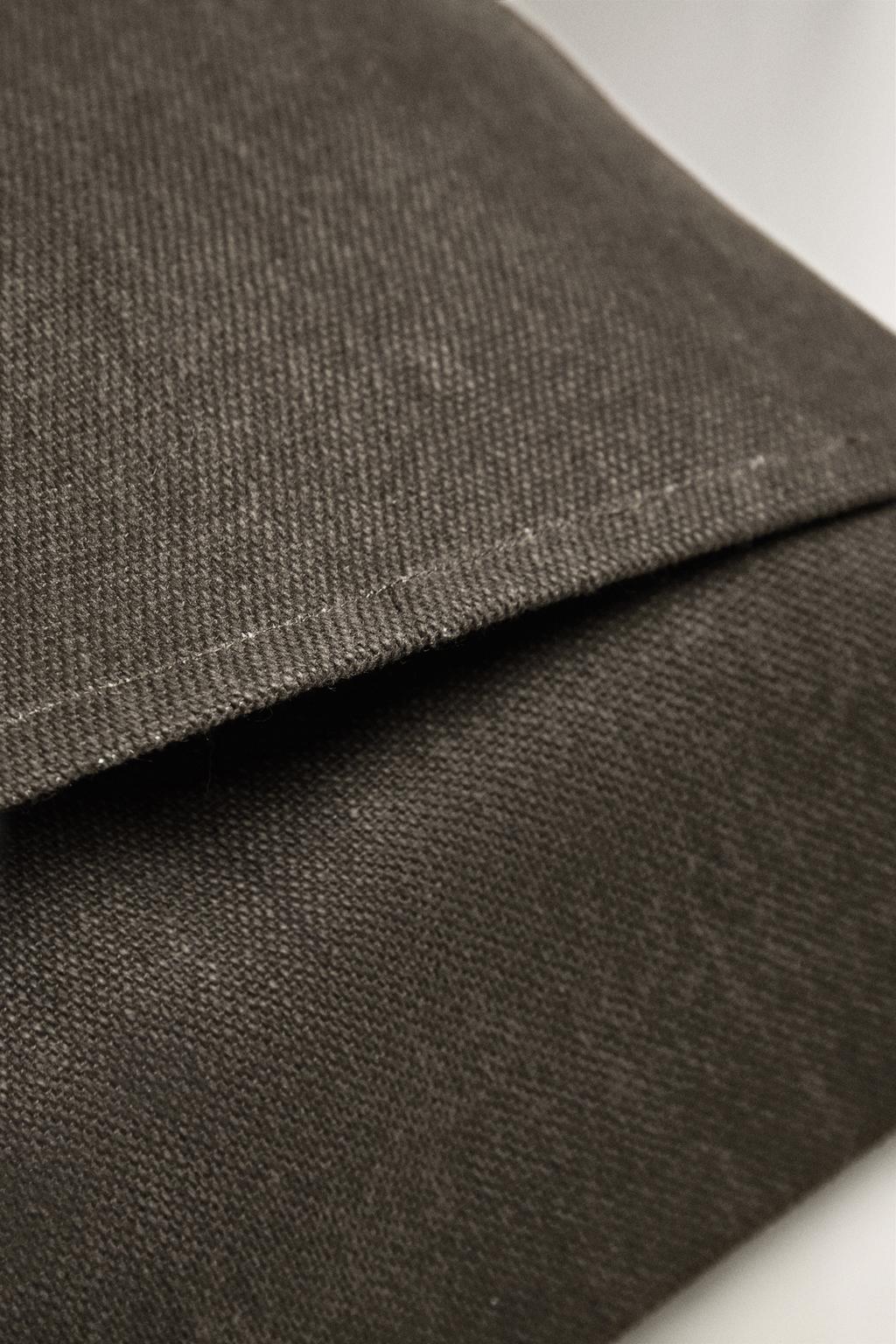 Чехол на подушку однотонный