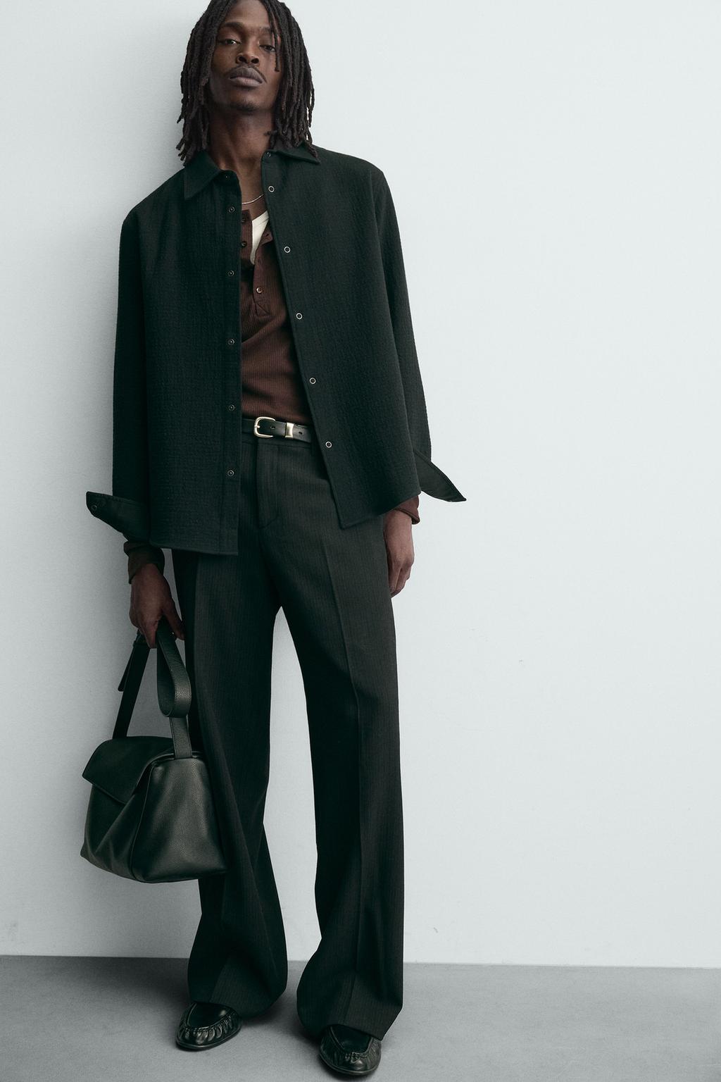 КУРТКА-РУБАШКА СВОБОДНОГО КРОЯ ИЗ ТЕКСТУРНОЙ ТКАНИ