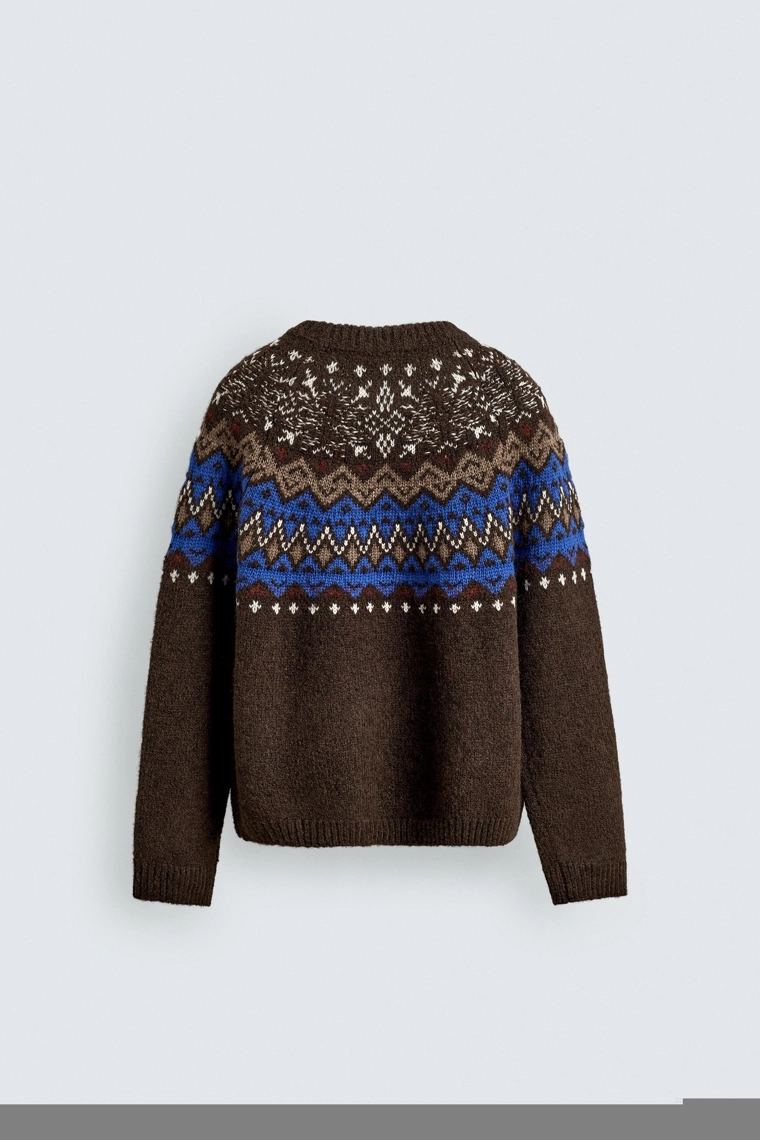 ЖАККАРДОВЫЙ СВИТЕР С ГЕОМЕТРИЧЕСКИМ УЗОРОМ