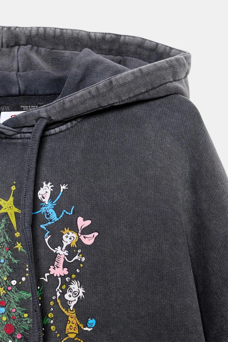 ТОЛСТОВКА GRINCH™ РОЖДЕСТВО С ЭФФЕКТОМ ПОТЕРТОСТИ