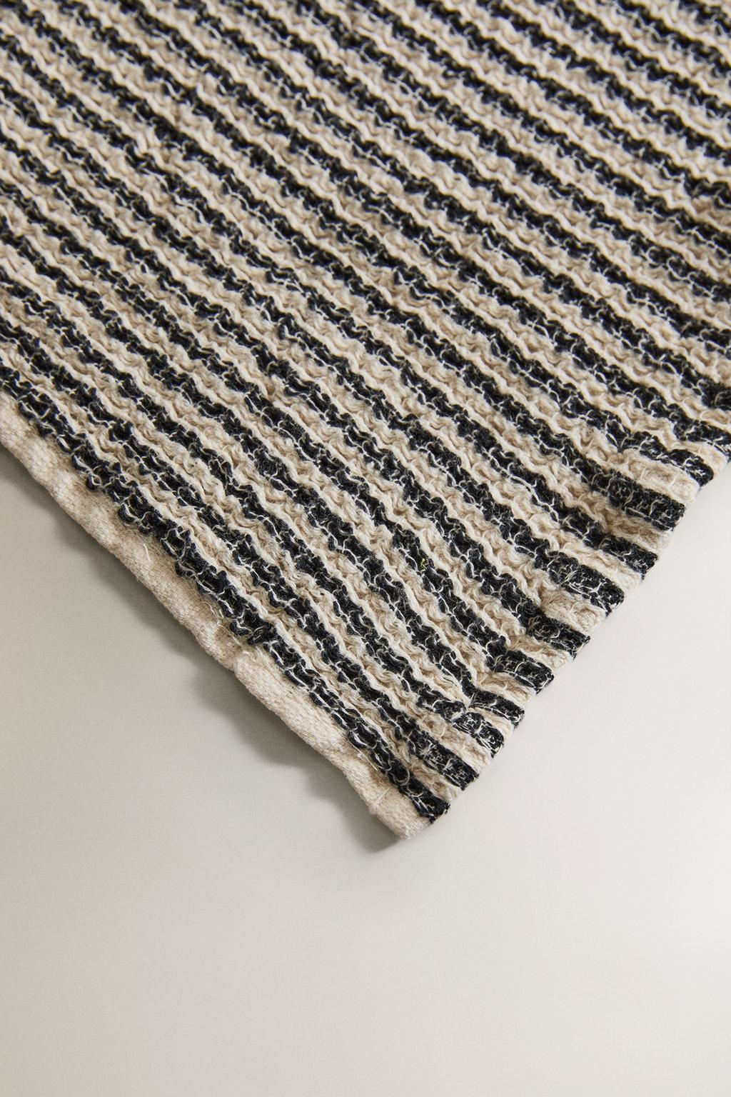 Цветное вафельное махровое полотенце