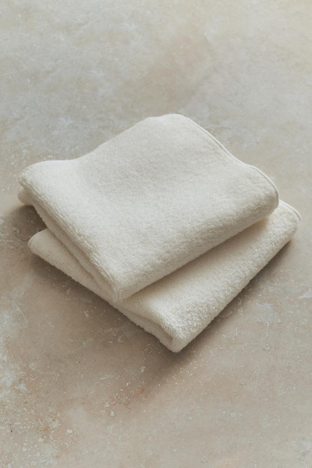 Набор махровых ручных полотенец (набор из 2 штук)