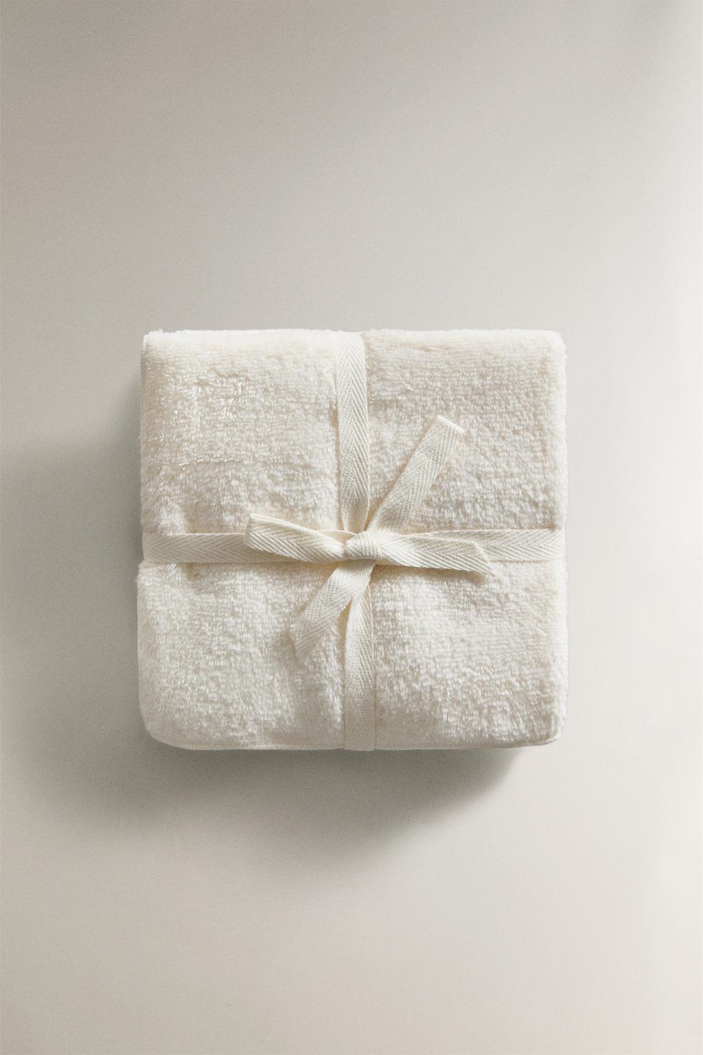 Набор махровых ручных полотенец (набор из 2 штук)