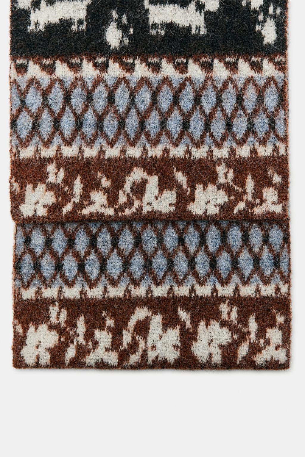 ШАРФ С УЗОРОМ ИЗ ТРИКОТАЖА