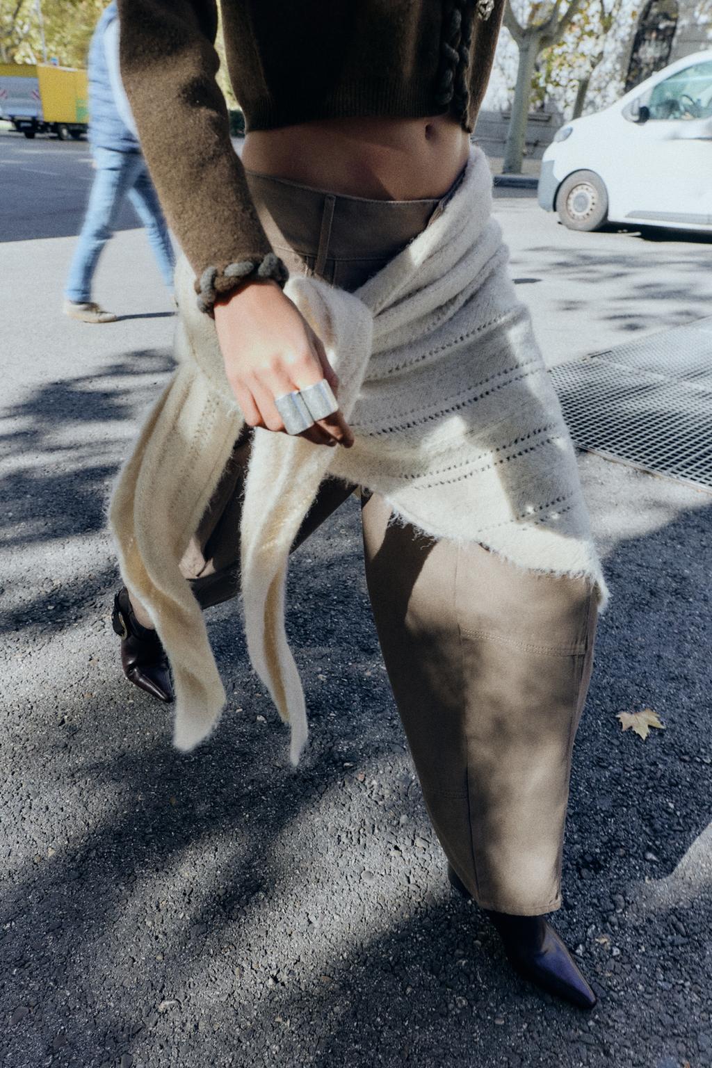 ТРЕУГОЛЬНАЯ ШАЛЬ С АЖУРНЫМ УЗОРОМ