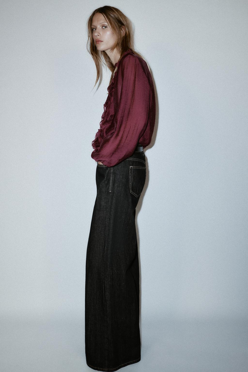 БЛУЗА С ВОЛАНАМИ