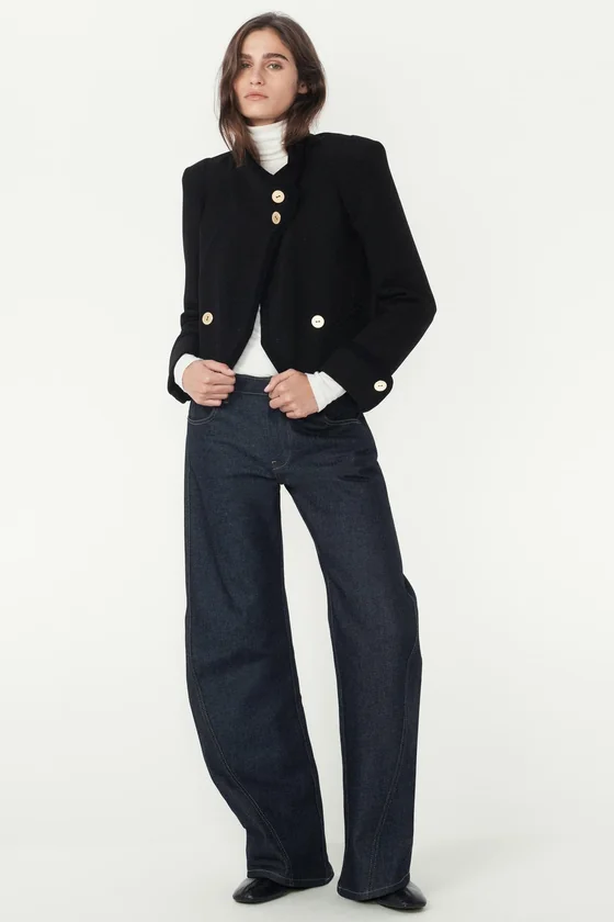 КОРОТКАЯ КУРТКА НА ПУГОВИЦАХ — THE ITEM ZARA WOMAN