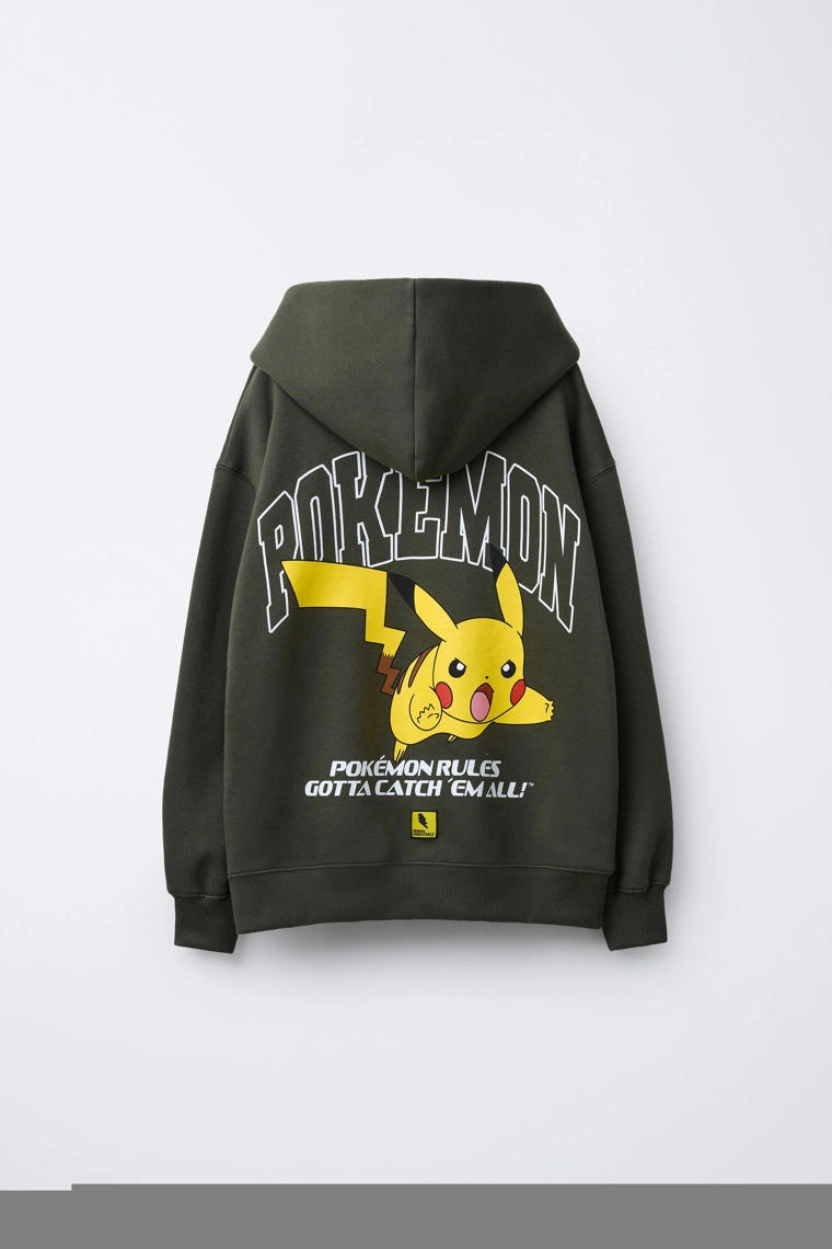 ХУДИ С ПРИНТОМ ПИКАЧУ POKÉMON ™