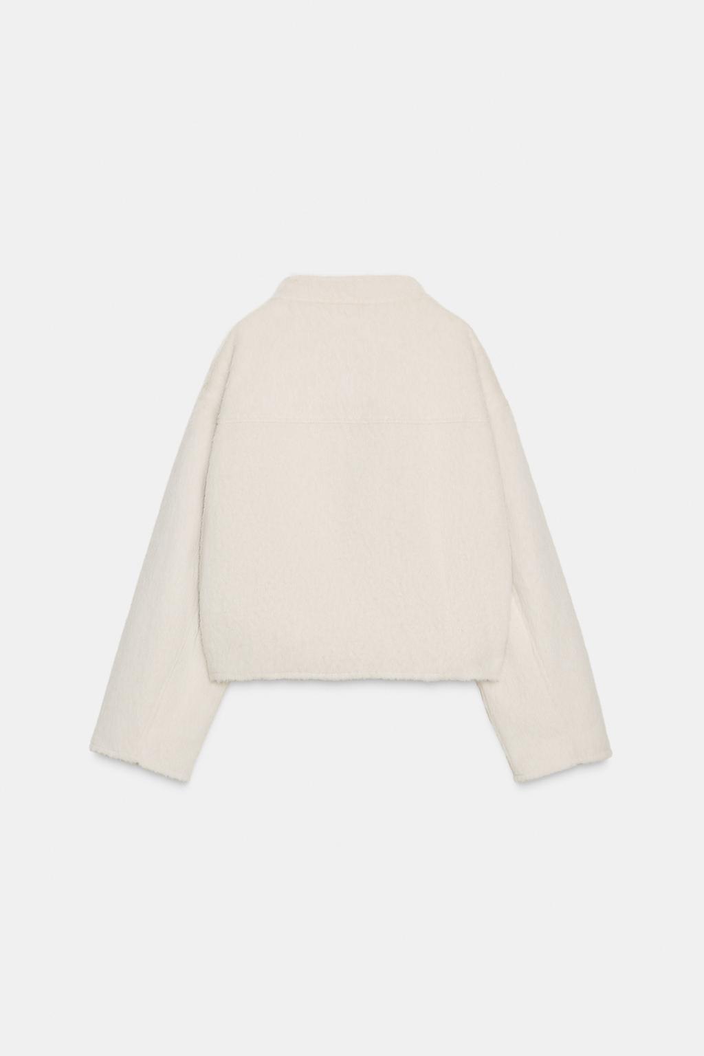 КУРТКА ИЗ ИСКУССТВЕННОГО МЕХА С ЗАПАХОМ