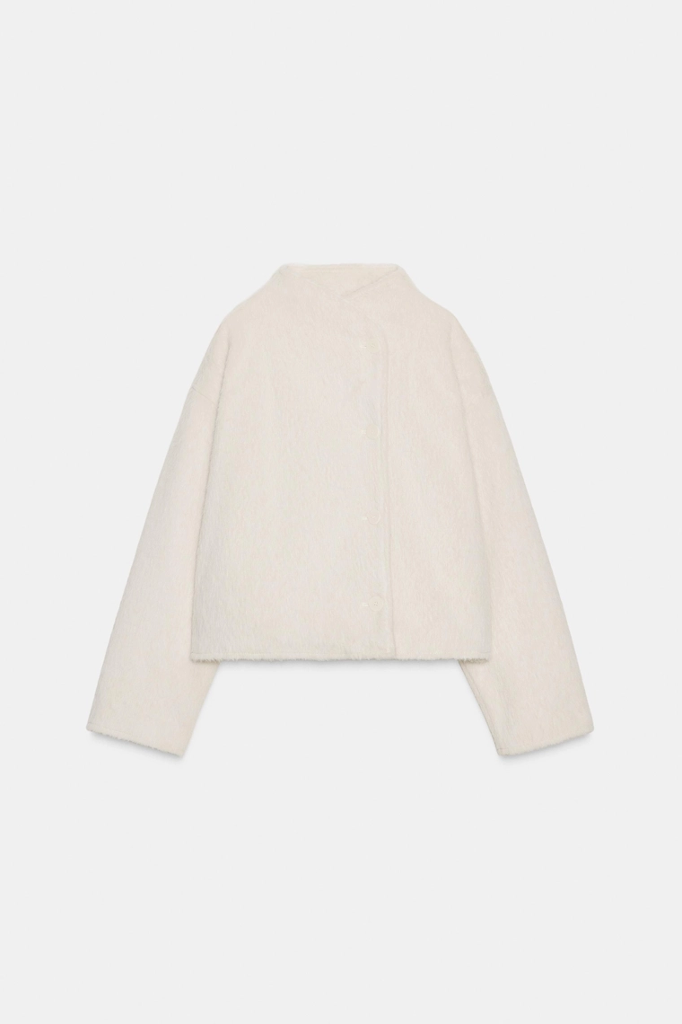 КУРТКА ИЗ ИСКУССТВЕННОГО МЕХА С ЗАПАХОМ