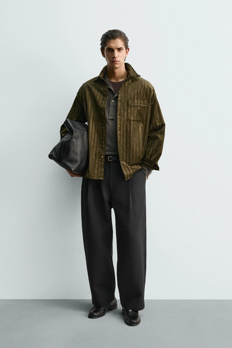 ВЕЛЬВЕТОВАЯ РУБАШКА В ПОЛОСКУ С РЕЛЬЕФНЫМ УЗОРОМ