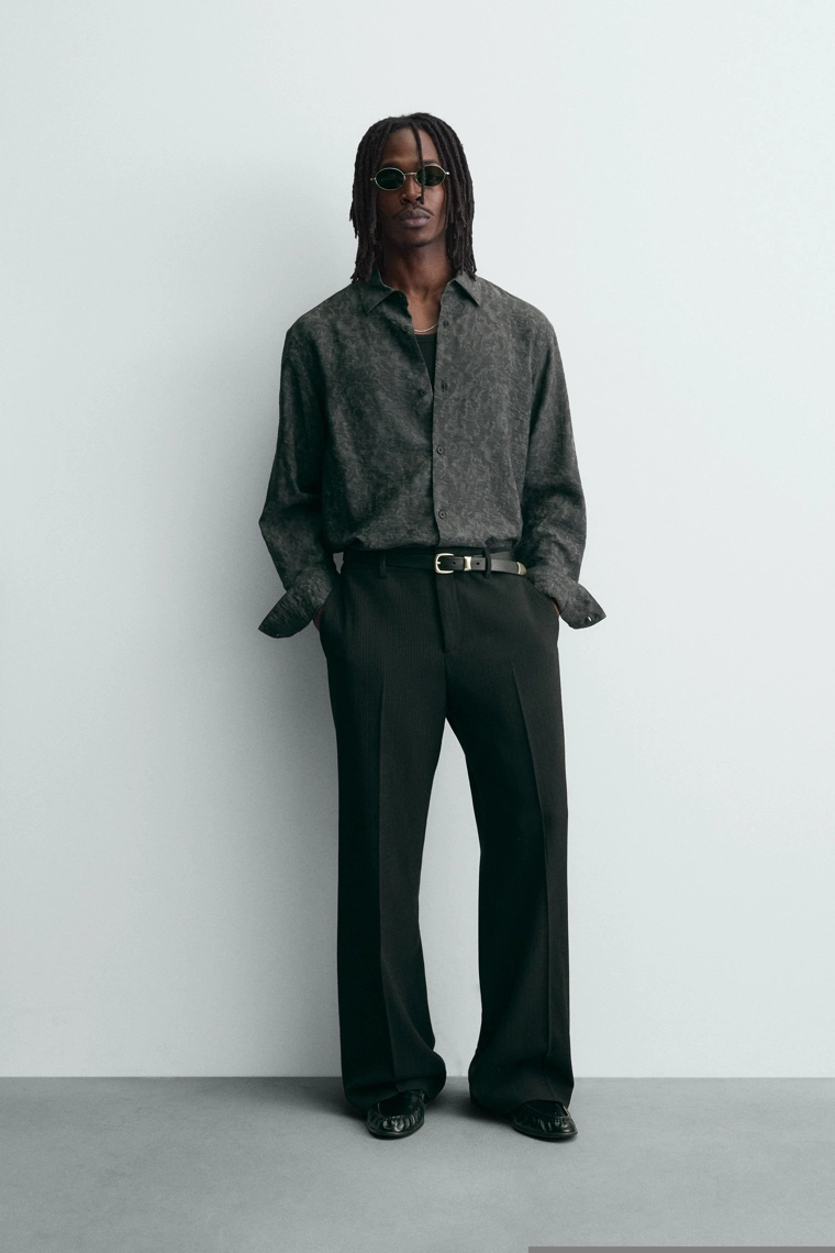 РУБАШКА СТРУЯЩЕГОСЯ ПОКРОЯ JACQUARD С ЦВЕТОЧНЫМ УЗОРОМ