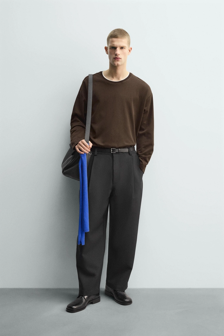 ФУТБОЛКА С ДВОЙНОЙ КОНТРАСТНОЙ ОТДЕЛКОЙ