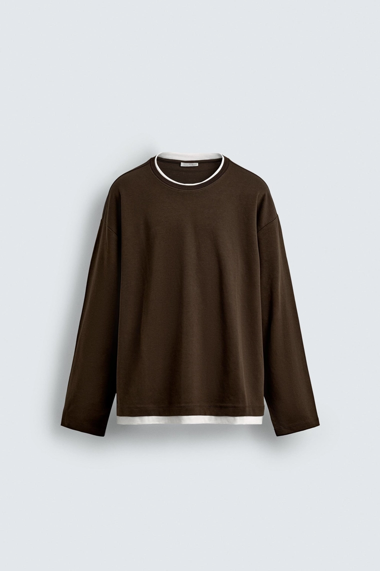 ФУТБОЛКА С ДВОЙНОЙ КОНТРАСТНОЙ ОТДЕЛКОЙ