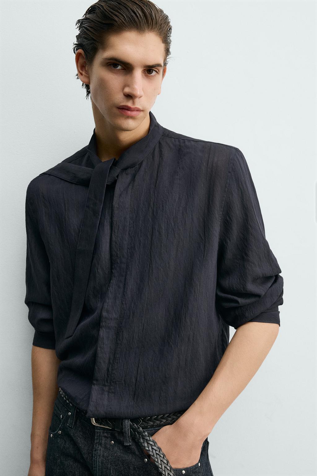 РУБАШКА ИЗ СТРУЯЩЕЙСЯ ТКАНИ С БАНТОМ