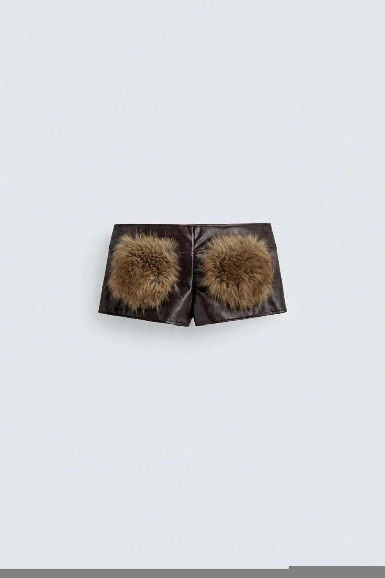 КОМБИНИРОВАННЫЕ МИНИ-ШОРТЫ ИЗ ИСКУССТВЕННОЙ КОЖИ HARRY LAMBERT FOR ZARA X DISNEY