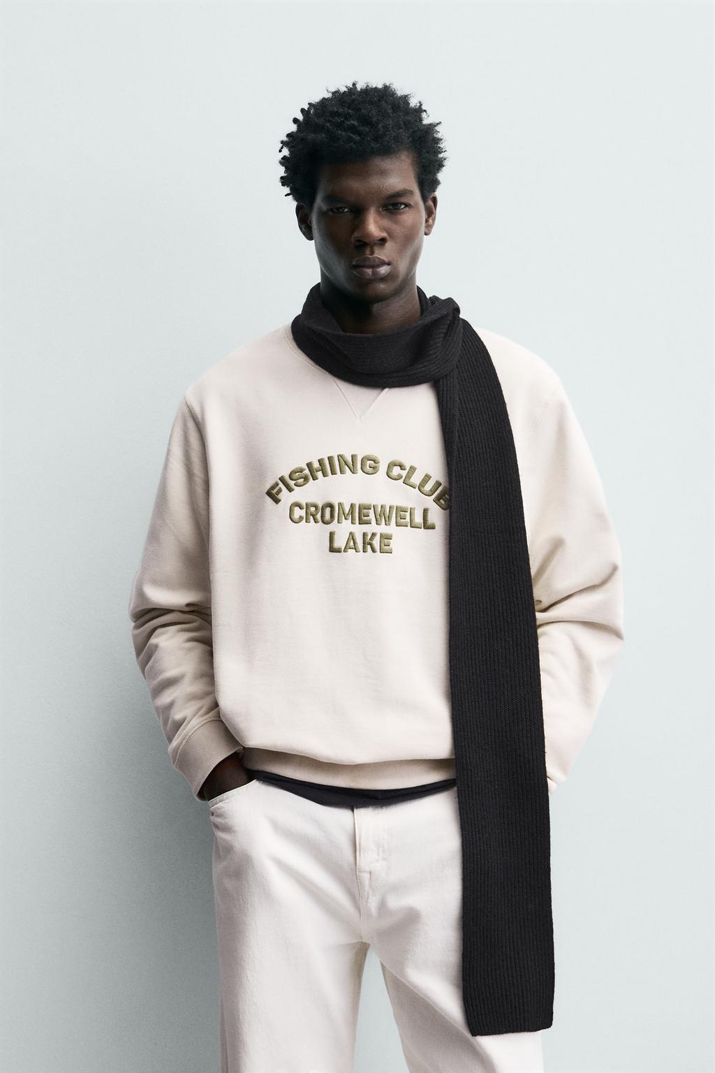 ТОЛСТОВКА С ВЫШИТОЙ НАДПИСЬЮ