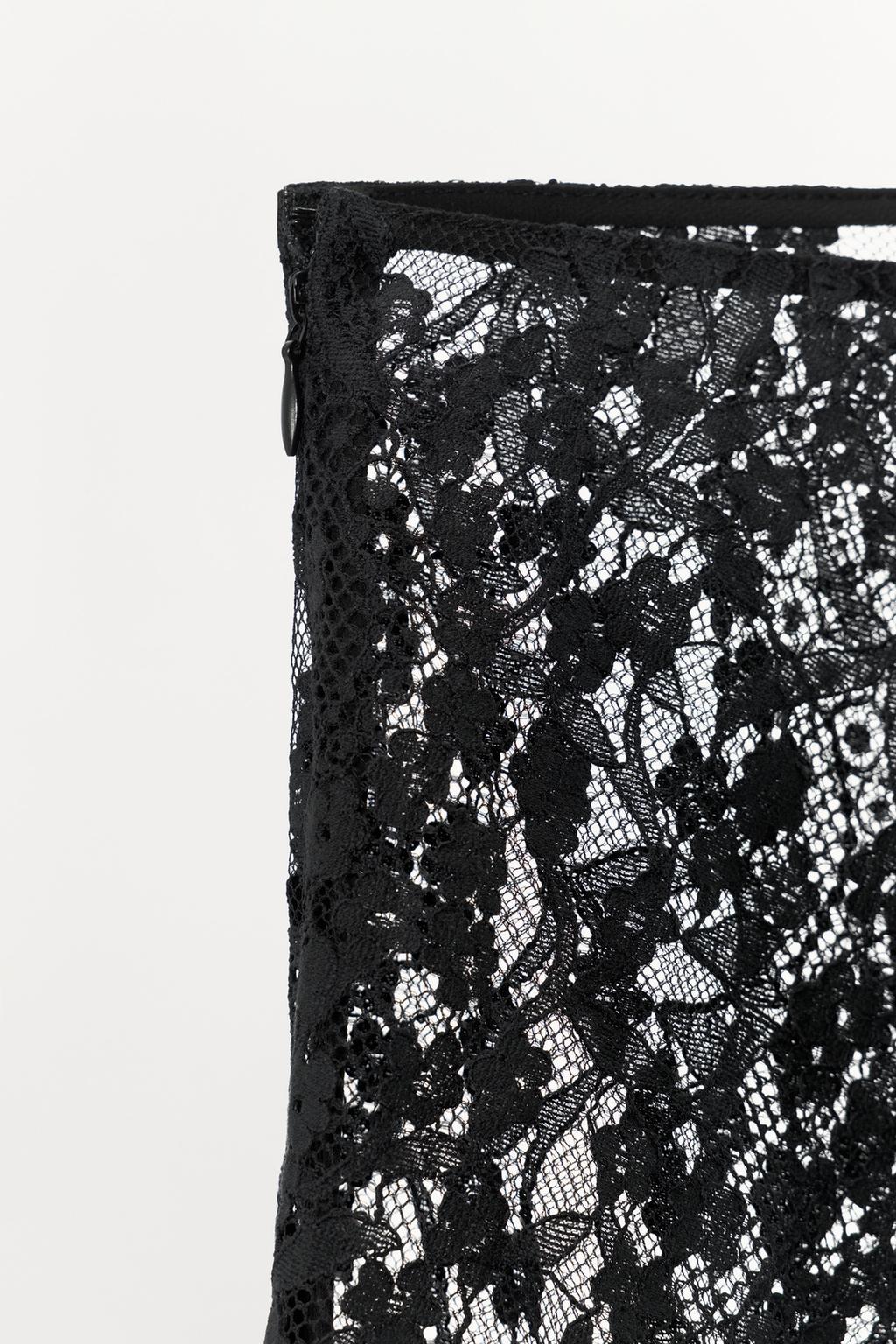 АСИММЕТРИЧНАЯ КРУЖЕВНАЯ ЮБКА МИДИ