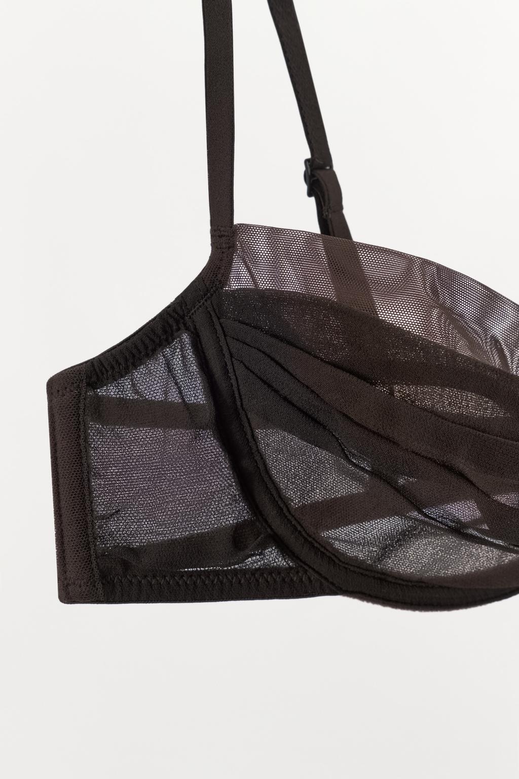 БЮСТГАЛЬТЕР НА КОСТОЧКАХ СО СКЛАДКАМИ