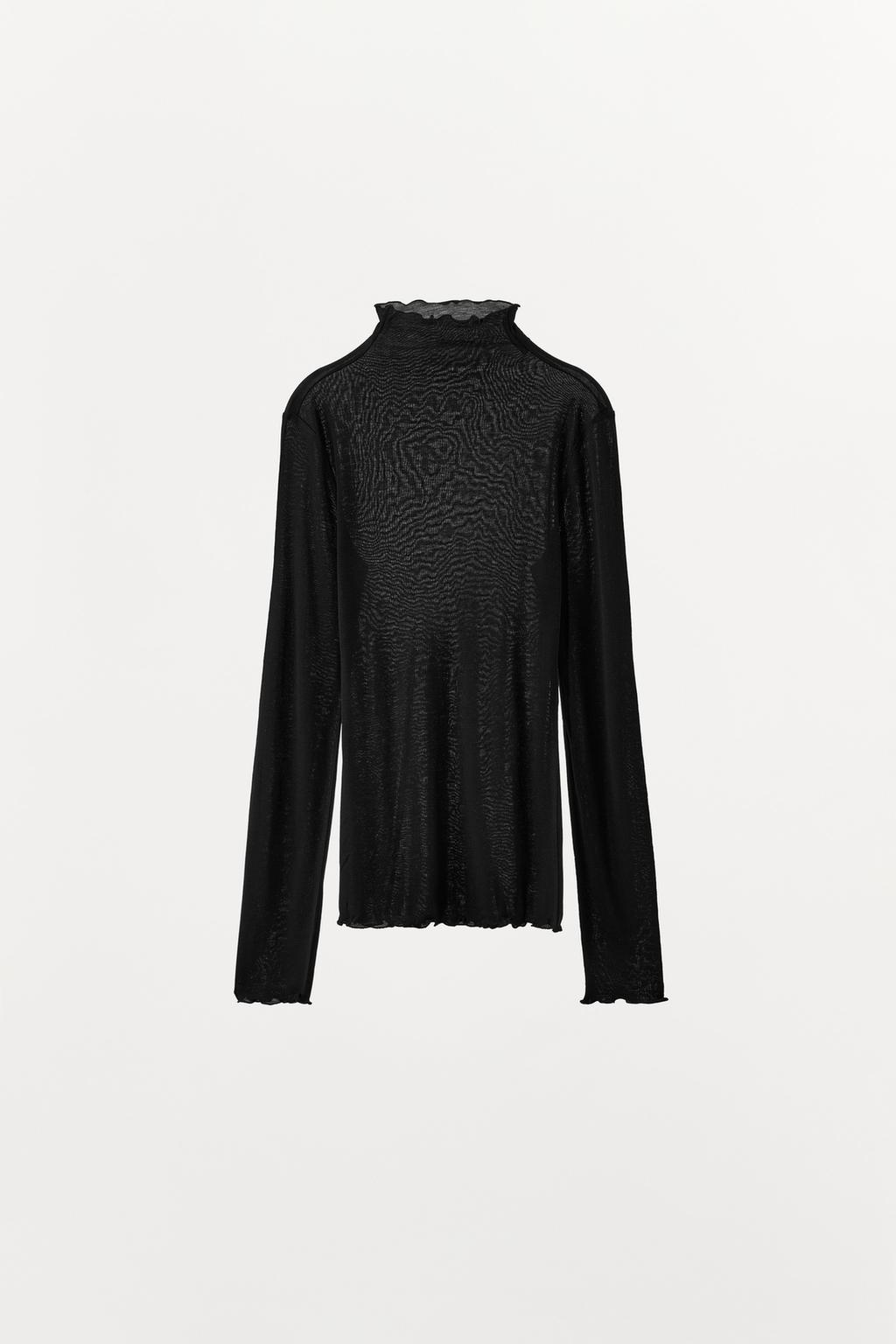 ОДНОТОННАЯ ФУТБОЛКА ИЗ ЛИОЦЕЛЛА