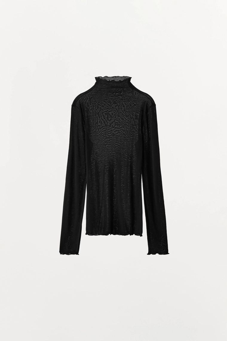 ОДНОТОННАЯ ФУТБОЛКА ИЗ ЛИОЦЕЛЛА