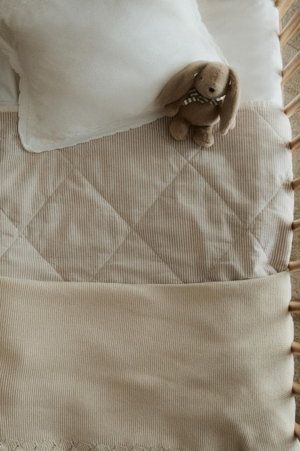 Детское хлопковое одеяло в полоску