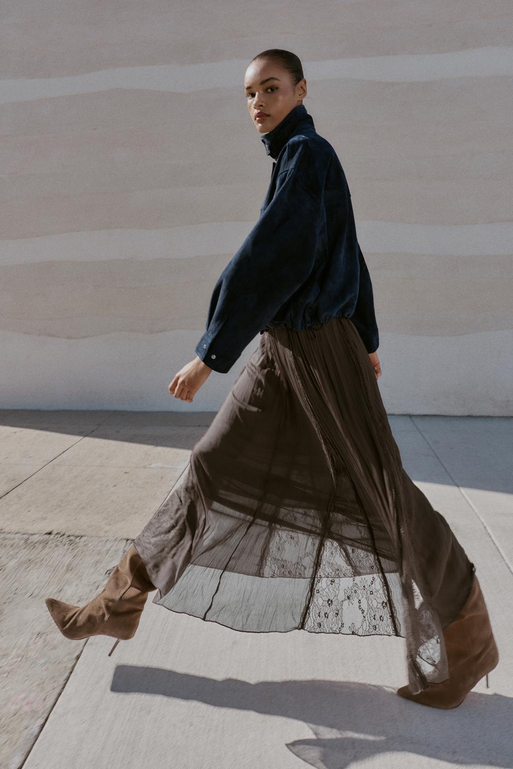 ЮБКА ГОДЕ С КРУЖЕВОМ