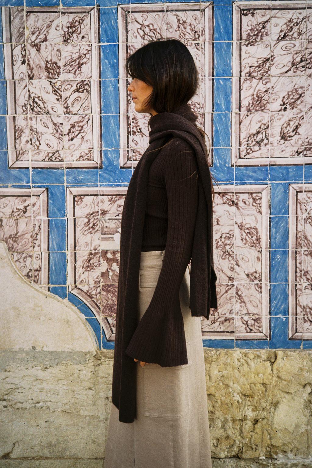 ПРИТАЛЕННЫЙ ДЖЕРСИ В РУБЧИК С РУКАВАМИ КЛЕШ