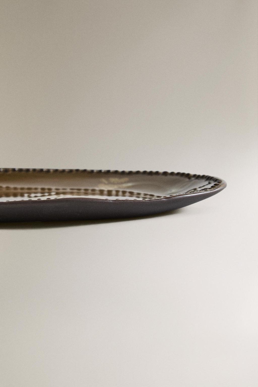 Маленькая осенняя ванная тарелка