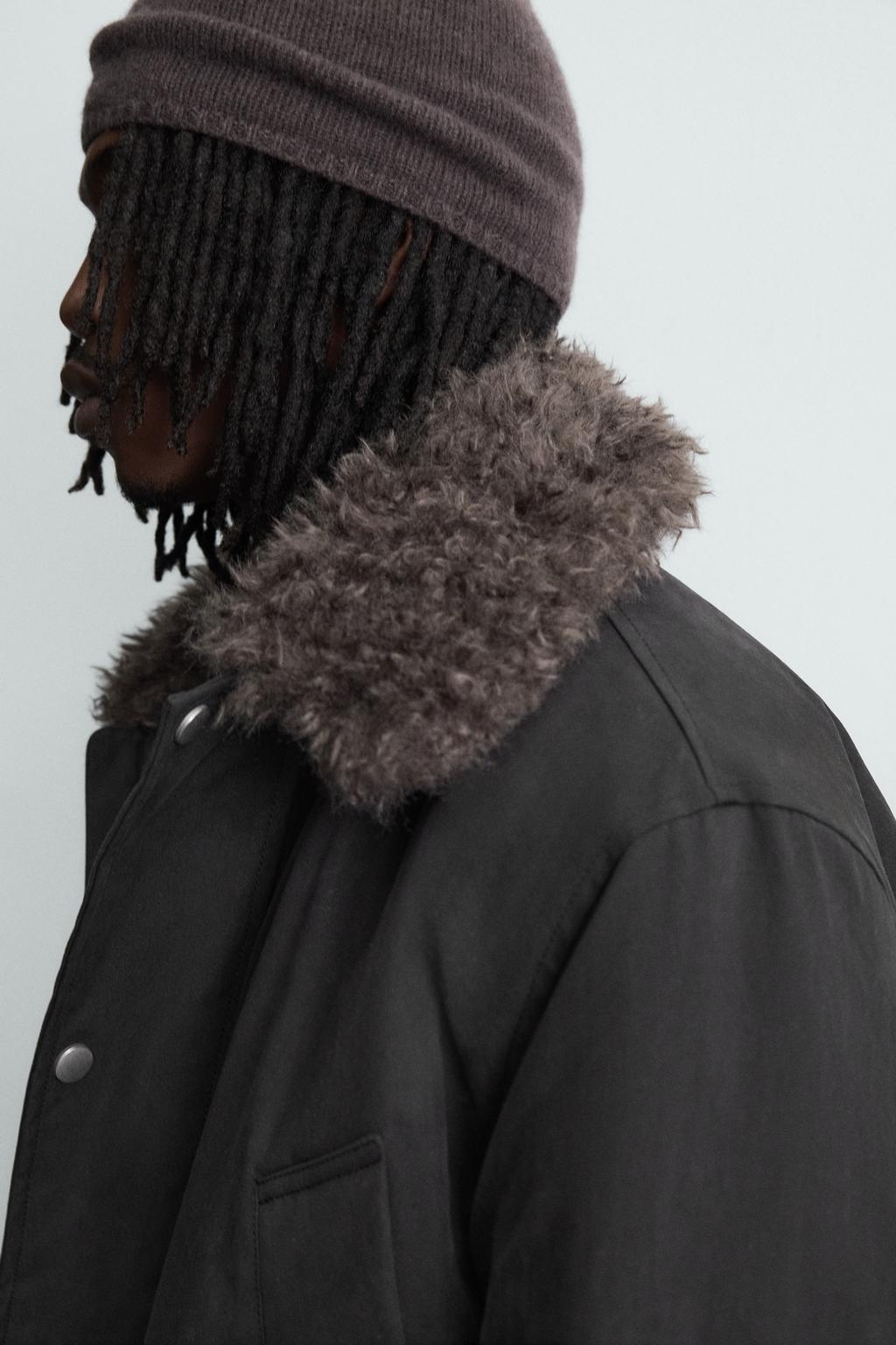 ПАРКА С КОМБИНИРОВАННЫМ СЪЕМНЫМ ВОРОТНИКОМ