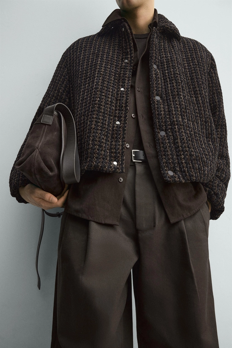 КУРТКА-БОМБЕР ИЗ ВЕЛЬВЕТА В КЛЕТКУ