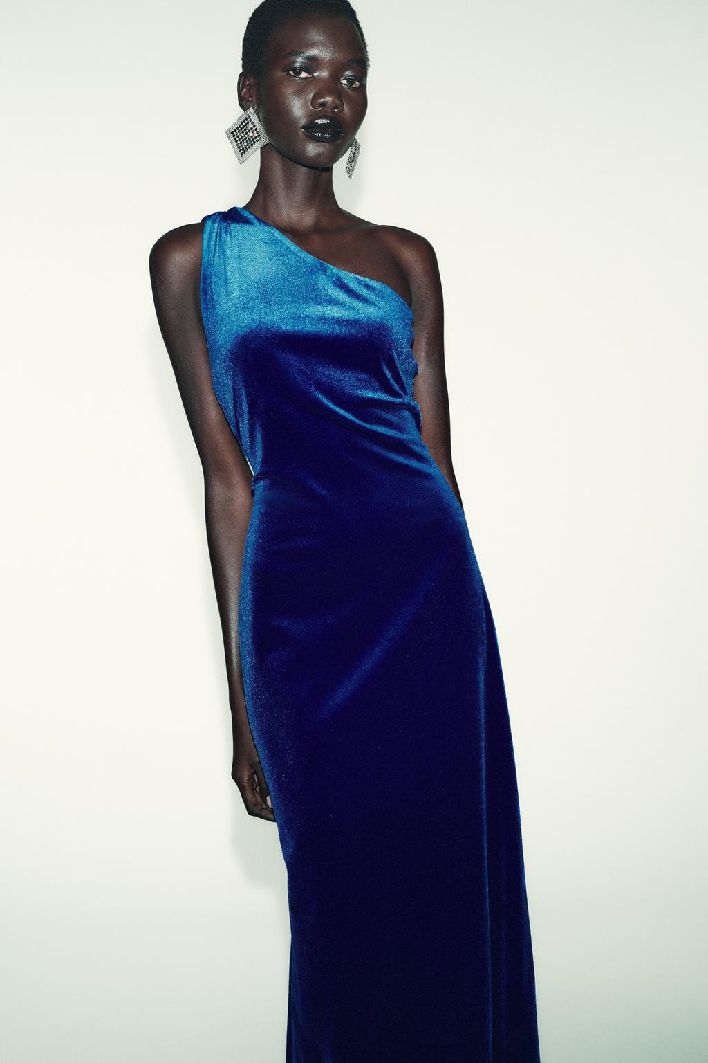 БАРХАТНОЕ ПЛАТЬЕ МИДИ АСИММЕТРИЧНОГО КРОЯ