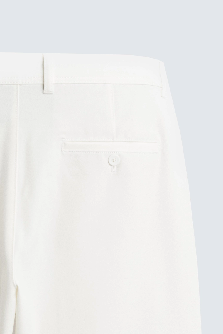 БРЮКИ КОМФОРТНОЙ ПОСАДКИ ИЗ РЕЛЬЕФНОЙ ТКАНИ