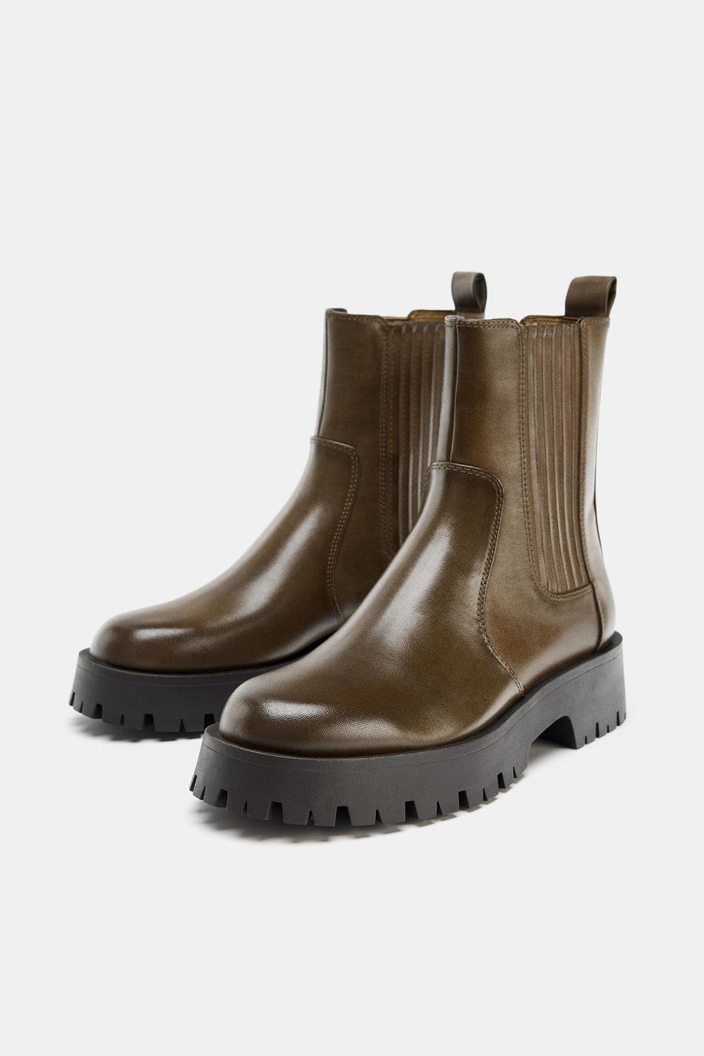 БОТИНКИ НА РИФЛЕНОЙ ПОДОШВЕ С ЭФФЕКТОМ ПОТЕРТОСТИ