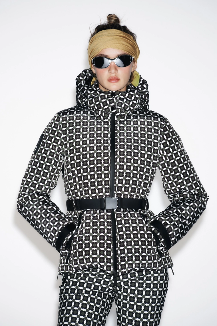 ПУХОВИК С КАПЮШОНОМ WATER RESISTANT И WINDPROOF С ТЕХНОЛОГИЕЙ RECCO® — SKI COLLECTION