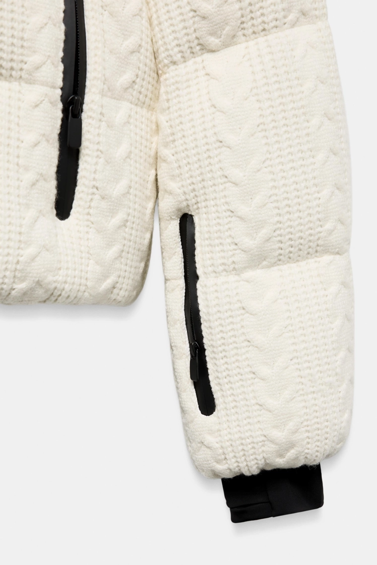 ПУХОВИК ИЗ ИСКУССТВЕННОЙ ОВЧИНЫ HEIQ XREFLEX™ С ТЕХНОЛОГИЕЙ RECCO® — SKI COLLECTION