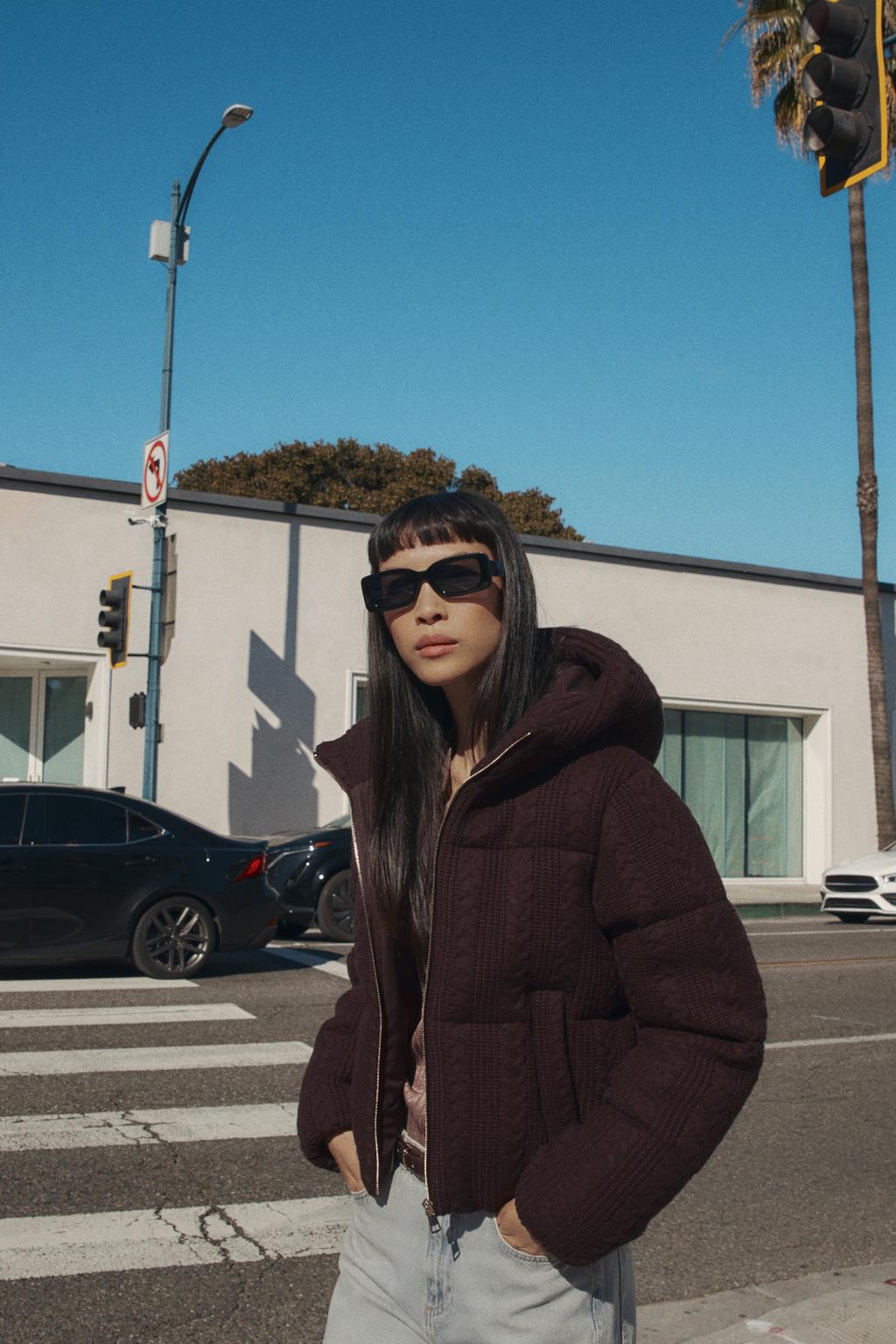 АНОРАК ВЯЗАНЫЙ С КАПЮШОНОМ