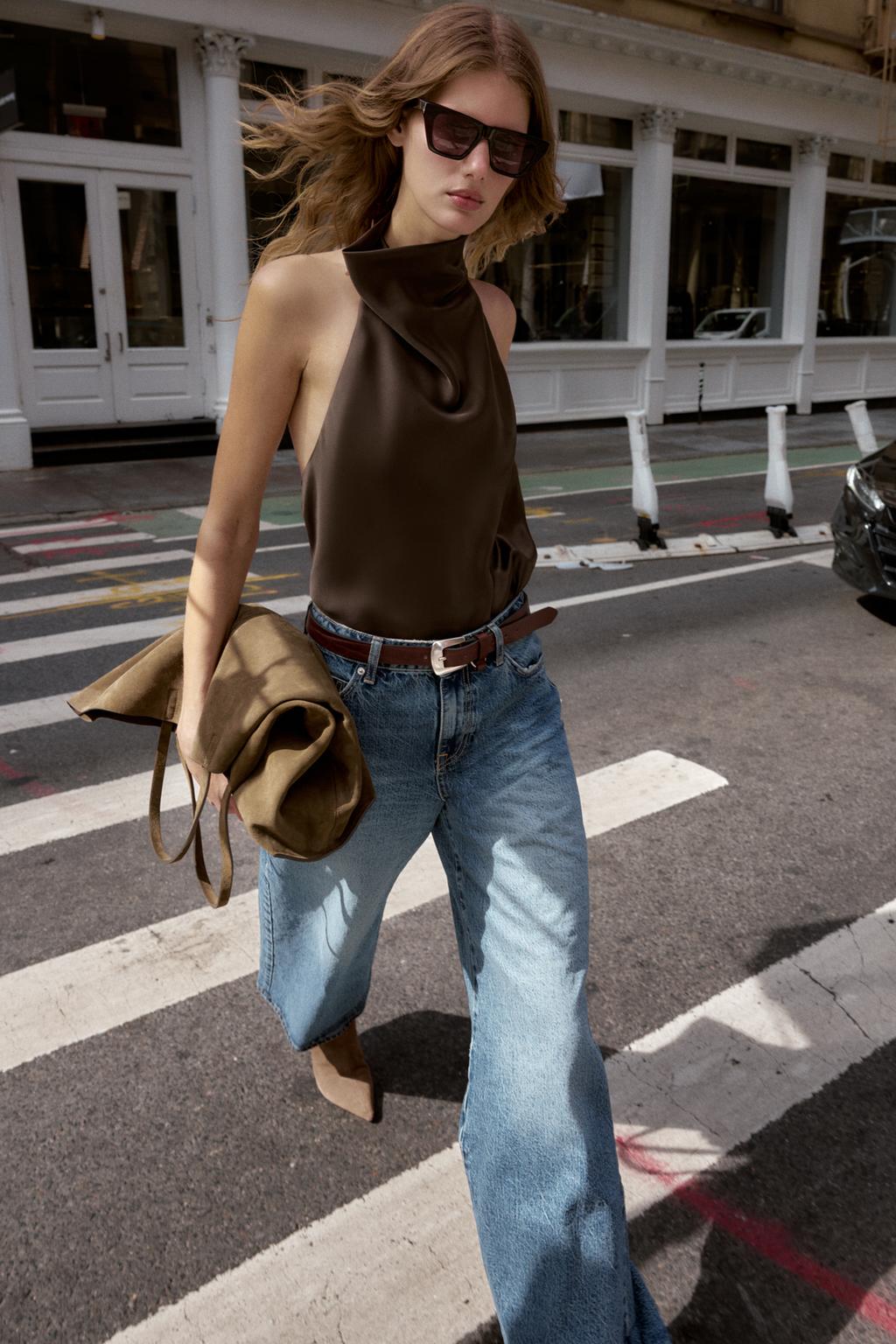 АТЛАСНЫЙ ТОП С ГОРЛОВИНОЙ ХАЛТЕР