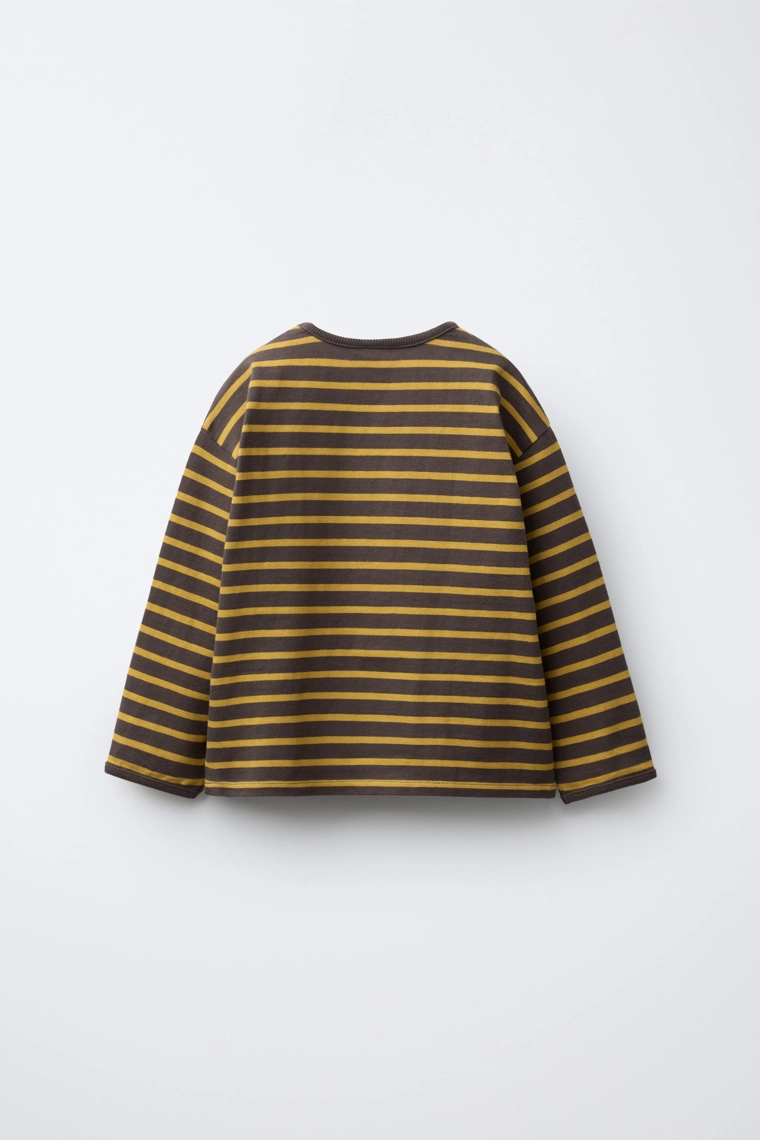 Футболка с полосками и вышитым сердцем