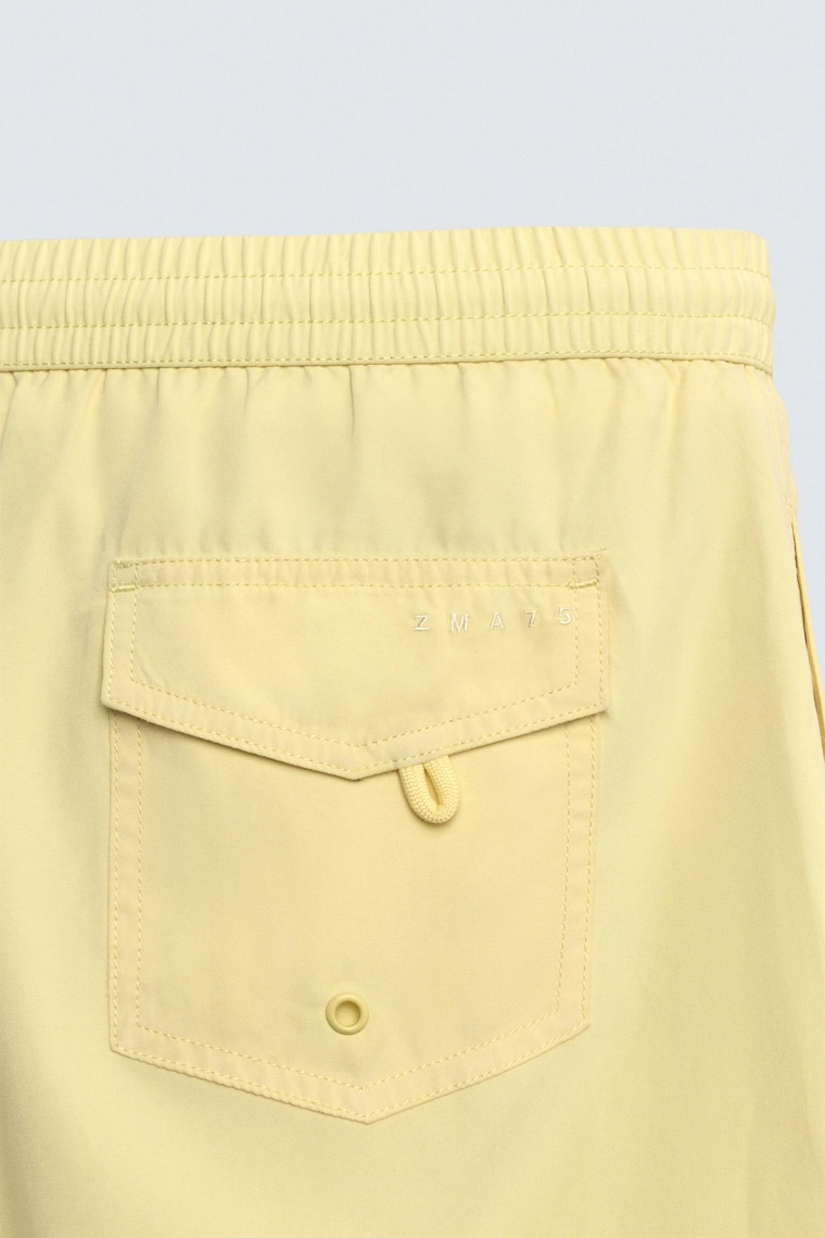 Мягкие короткие плавательные трусы