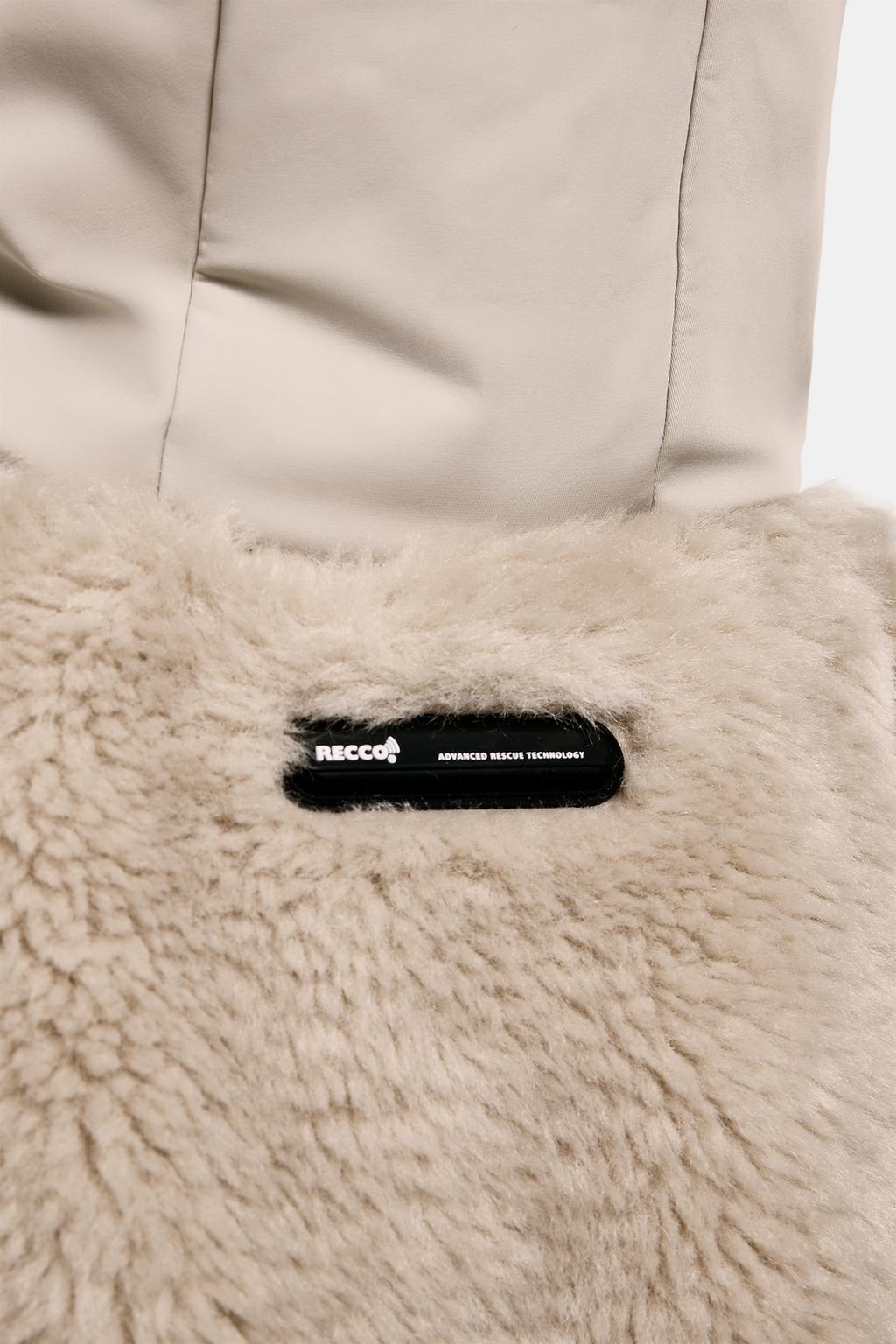 Короткое пальто с искусственным мехом и капюшоном, коллекция лыжной технологии recco®