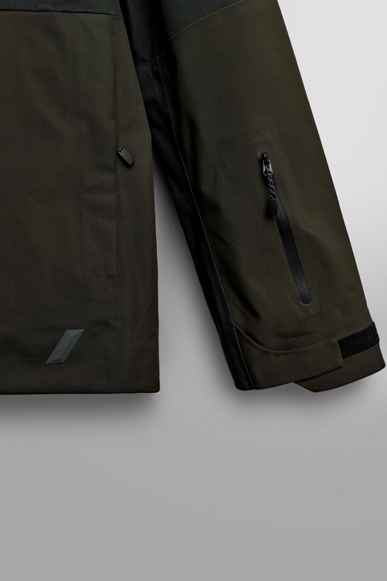 ВОДОНЕПРОНИЦАЕМАЯ ТЕХНИЧЕСКАЯ ЛЫЖНАЯ КУРТКА RECCO® SHELL