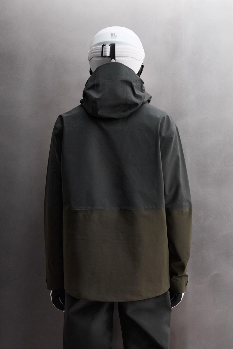 ВОДОНЕПРОНИЦАЕМАЯ ТЕХНИЧЕСКАЯ ЛЫЖНАЯ КУРТКА RECCO® SHELL