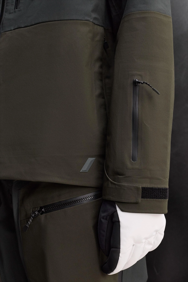 ВОДОНЕПРОНИЦАЕМАЯ ТЕХНИЧЕСКАЯ ЛЫЖНАЯ КУРТКА RECCO® SHELL