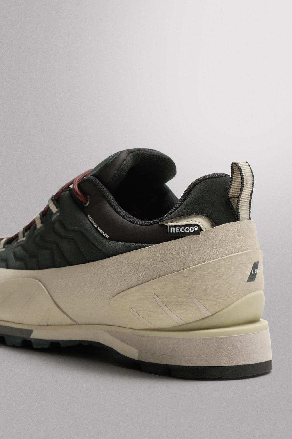 ВОДОНЕПРОНИЦАЕМЫЕ КРОССОВКИ ДЛЯ ТРЕККИНГА RECCO®